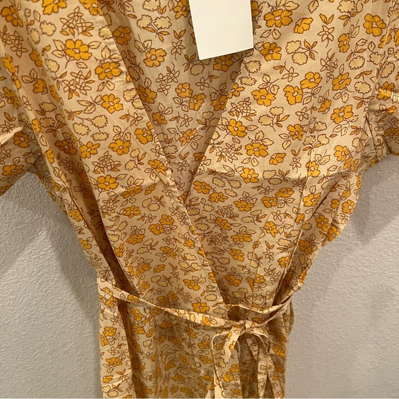 MADEWELL Floral Short Sleeve Wrap Dress - Picture 5 of 8